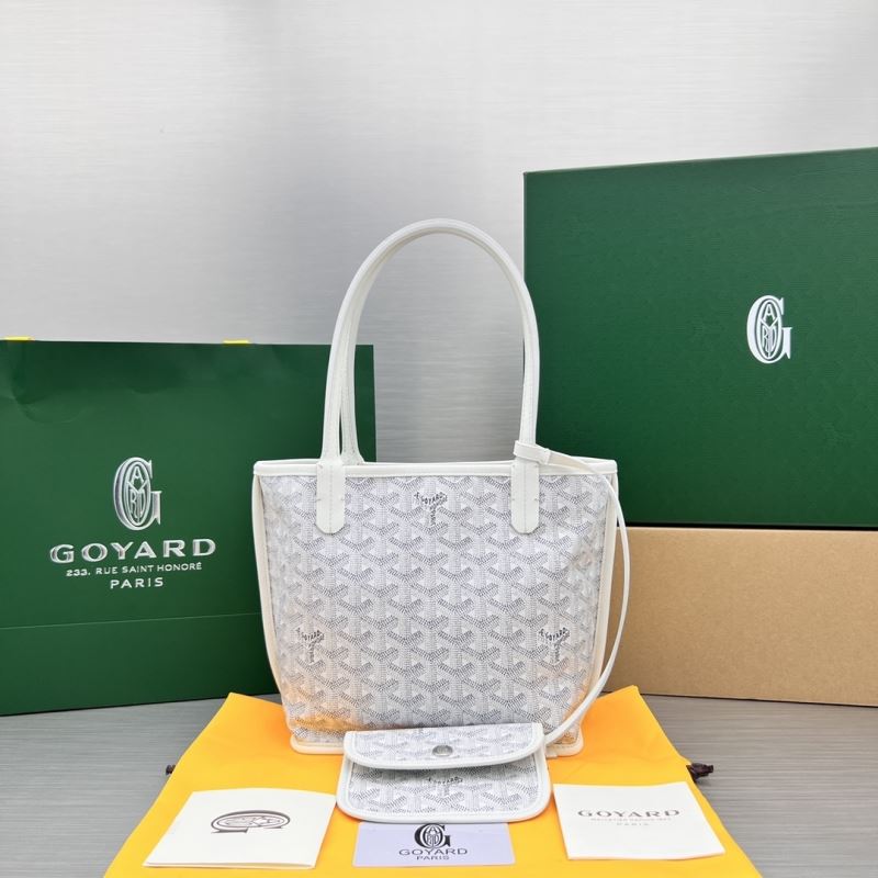 Goyard Shopping Bags